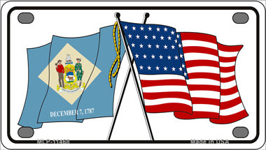 Delaware Crossed US Flag Novelty Mini Metal License Plate Tag