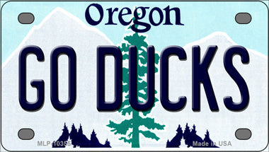 Go Ducks Oregon Novelty Mini Metal License Plate Tag