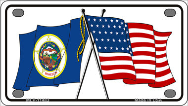 Minnesota Crossed US Flag Novelty Mini Metal License Plate Tag