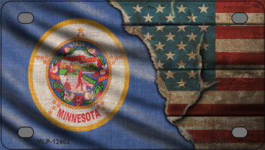 Minnesota/American Flag Novelty Mini Metal License Plate Tag